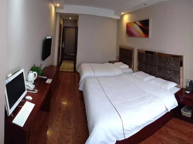 Greentree Inn Geermu Walking Street Business Hotel Golmud Luaran gambar
