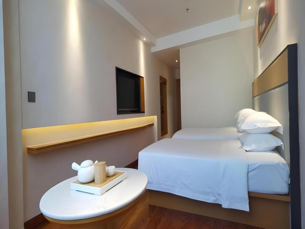 Greentree Inn Geermu Walking Street Business Hotel Golmud Luaran gambar